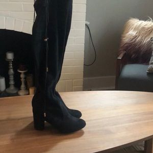 Black Thigh High Heeled Boots
